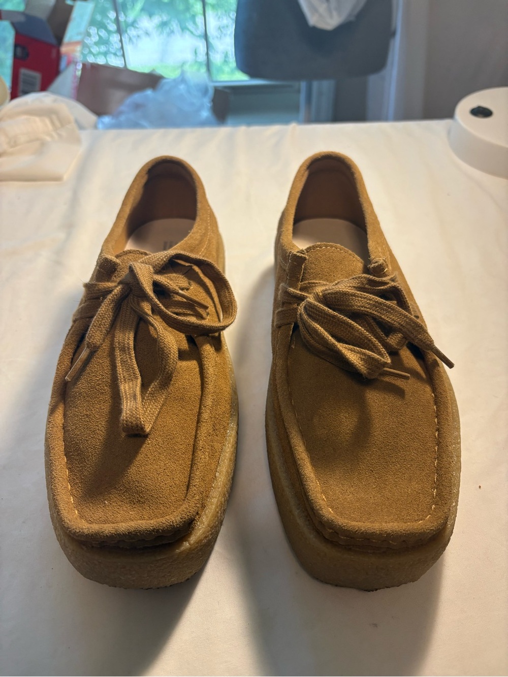 Women's Suede Oxfords Lace-Up Shoes in Tan